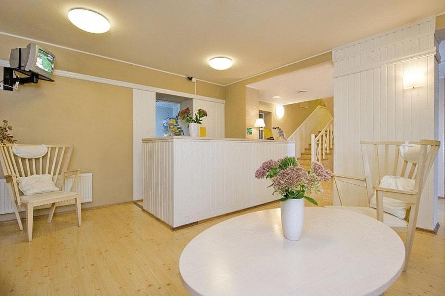 Kongo Hotel Haapsalu Dış mekan fotoğraf